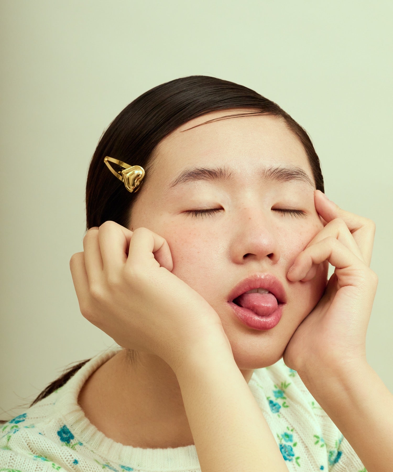 ヘアピン / GOLD
